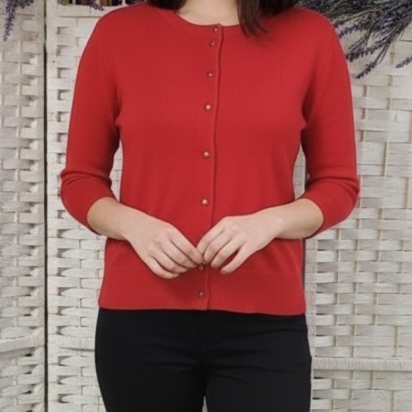 Cable & Gauge Sweaters - 🧨 Cable & Gauge Cherry Red Gold Button Cardigan